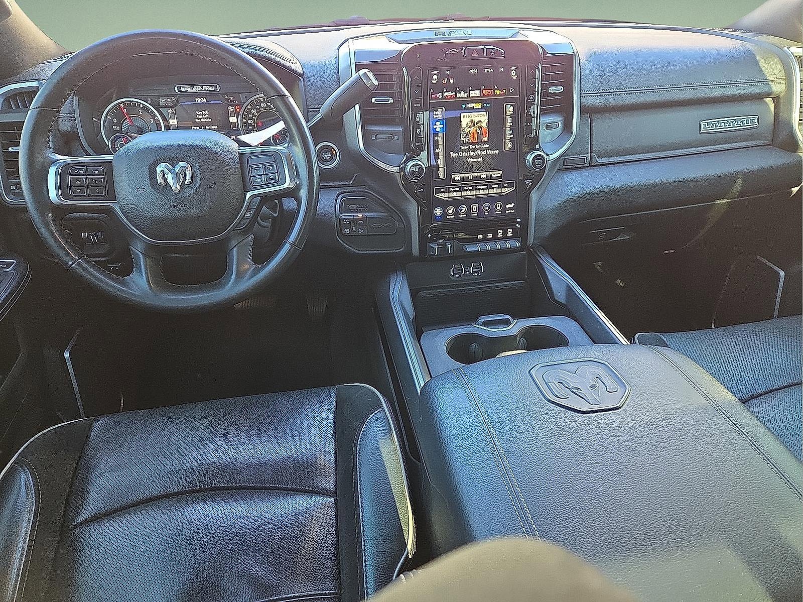 Used 2021 RAM 2500 Laramie w/ Night Edition image 11