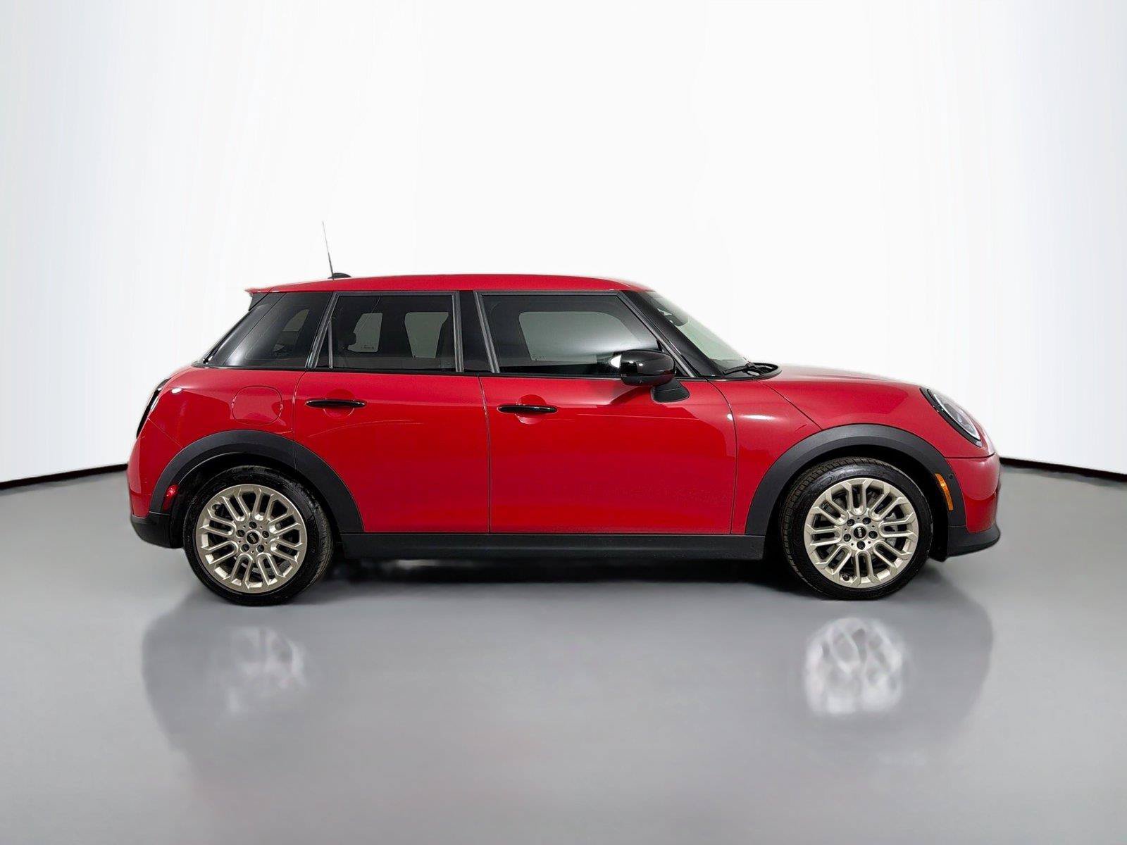 Used 2025 MINI Cooper S FWD image 4