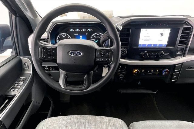 Used 2022 Ford F150 XLT w/ Trailer Tow Package AWD/4WD image 4