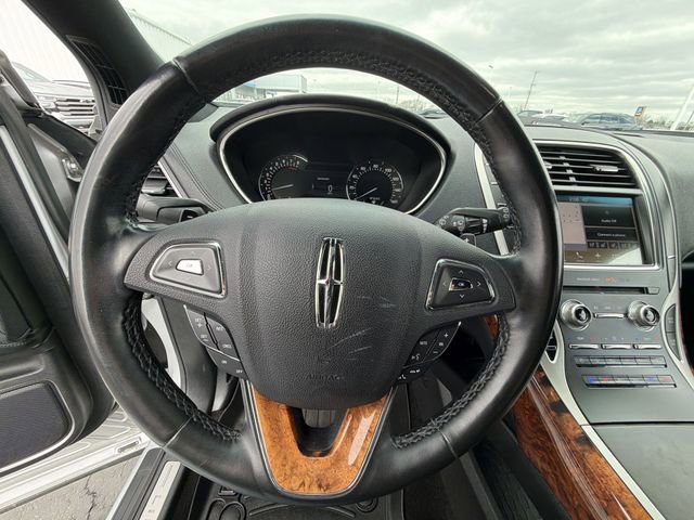 Used 2017 Lincoln MKX Reserve w/ Lincoln MKX Climate Package image 13