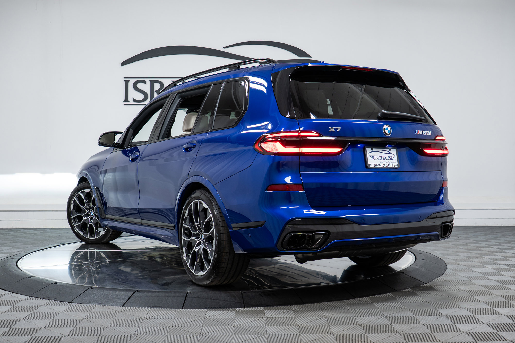 Used 2026 BMW X7 M60i AWD/4WD image 30