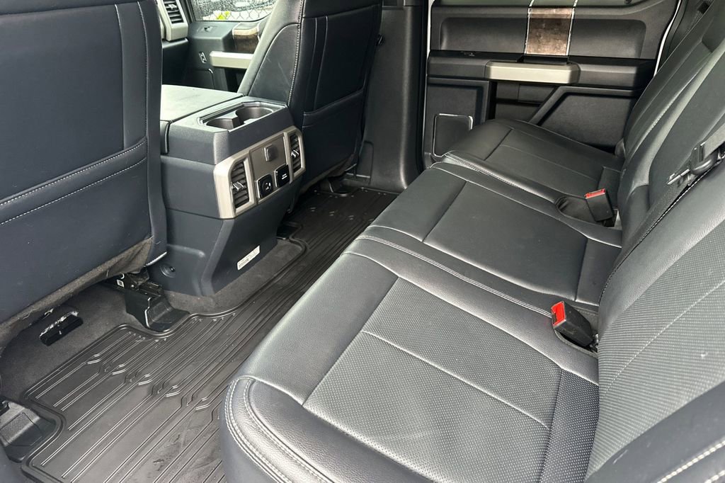 Used 2022 Ford F250 Lariat image 13
