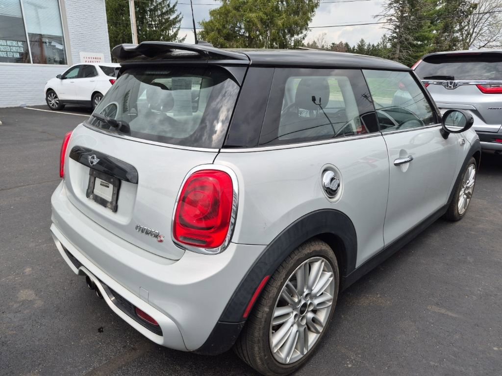 Used 2015 MINI Cooper S image 4