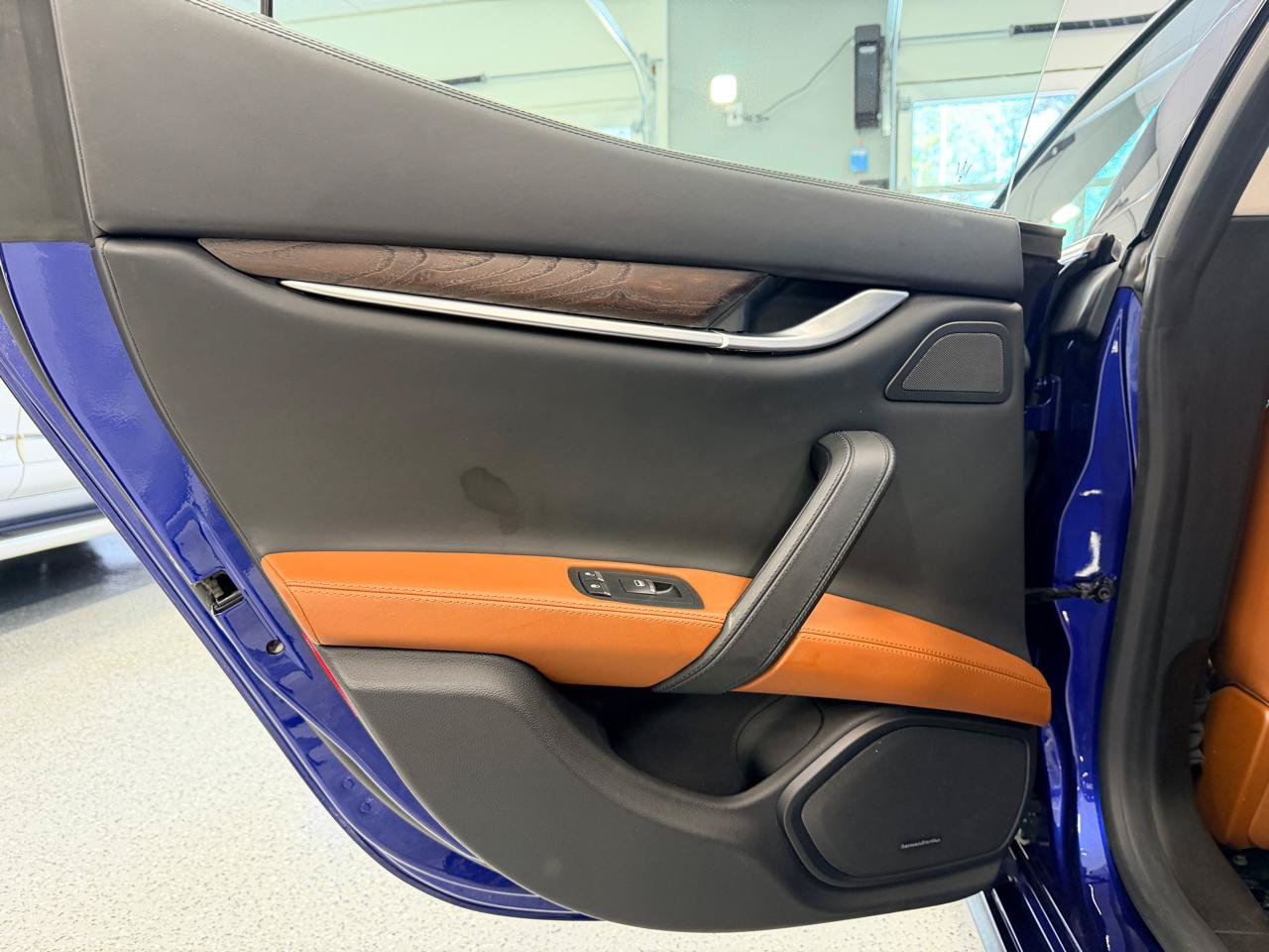 Used 2017 Maserati Ghibli S RWD image 23