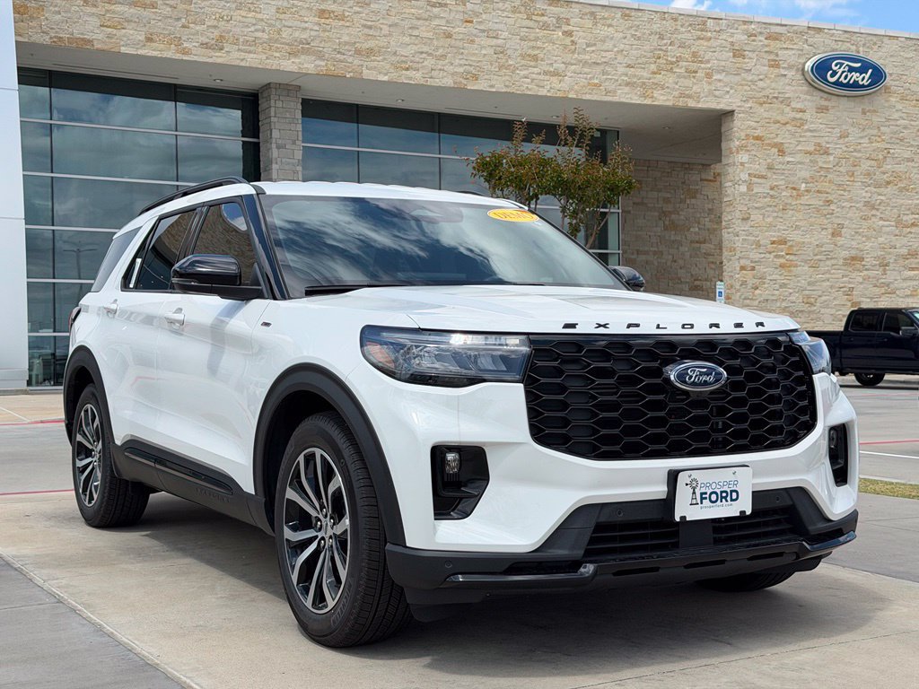 New 2026 Ford Explorer ST-Line w/ Premium Package RWD image 18