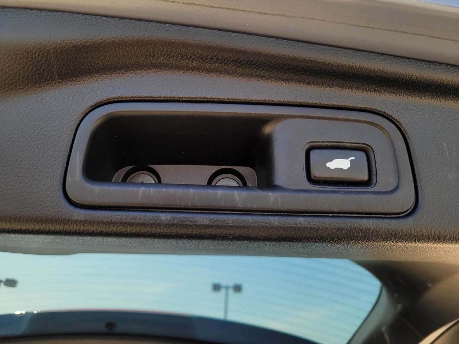 Used 2022 Honda Pilot Touring image 14
