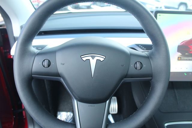Used 2025 Tesla Model Y Performance image 16
