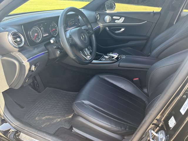 Used 2017 Mercedes-Benz E 300 4MATIC image 11