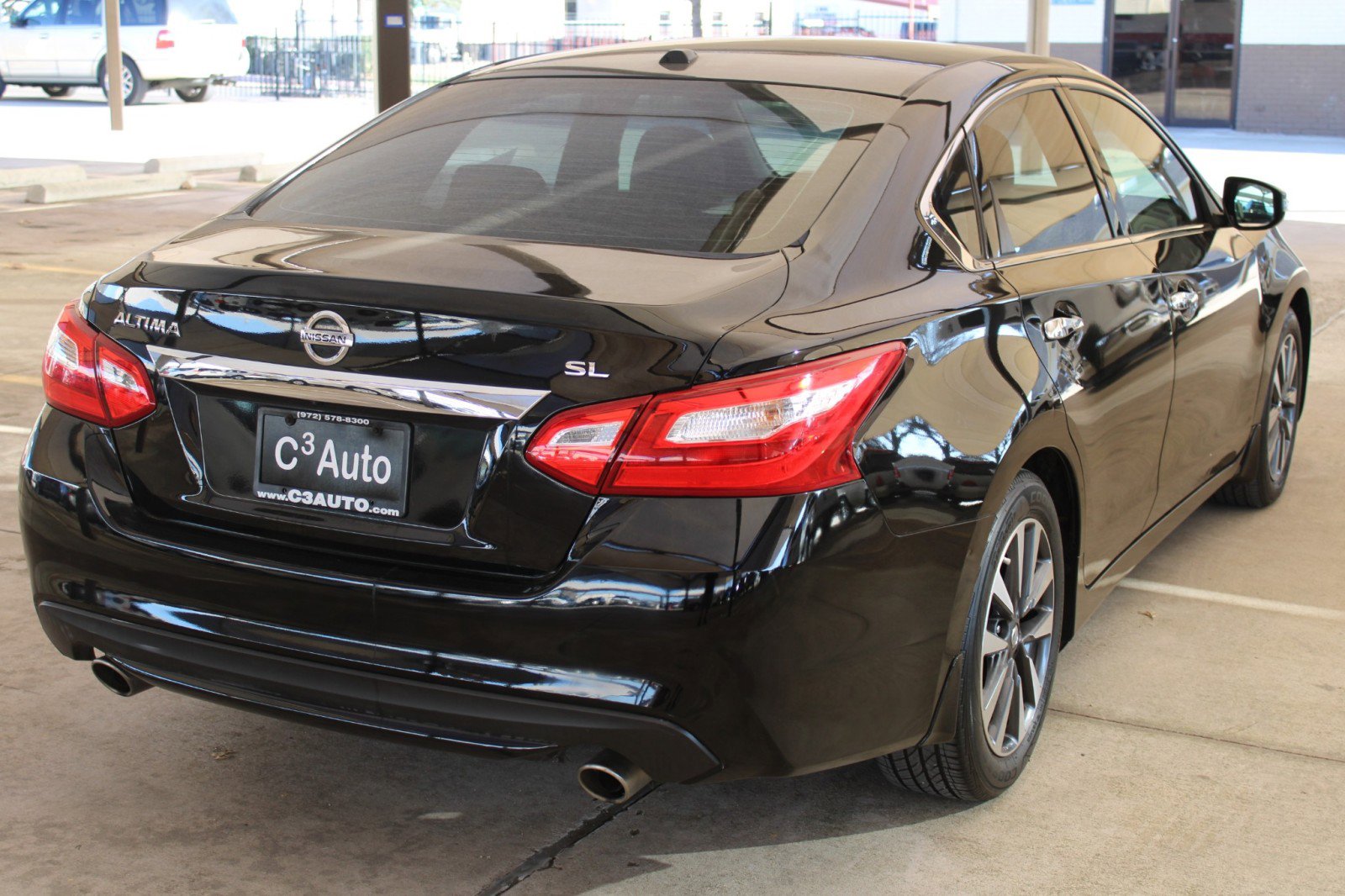 Used 2017 Nissan Altima 2.5 SL image 11