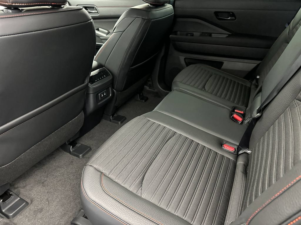 New 2026 Nissan Pathfinder Rock Creek AWD/4WD image 11