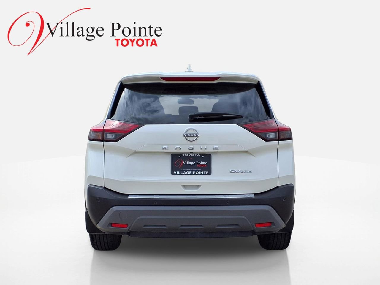 Used 2023 Nissan Rogue SV image 5