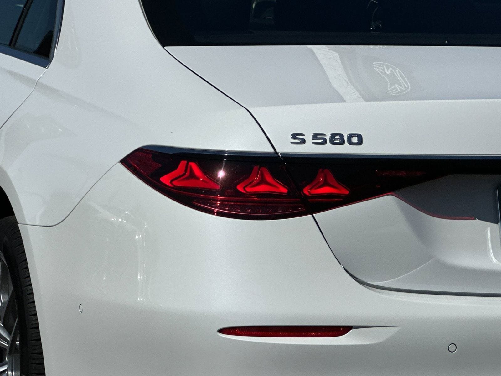 New 2027 Mercedes-Benz S 580 4MATIC Sedan image 31