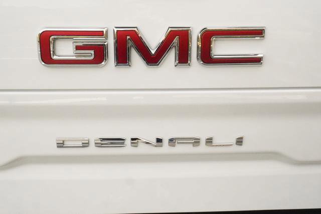 Used 2024 GMC Sierra 1500 Denali w/ Denali Reserve Package image 43