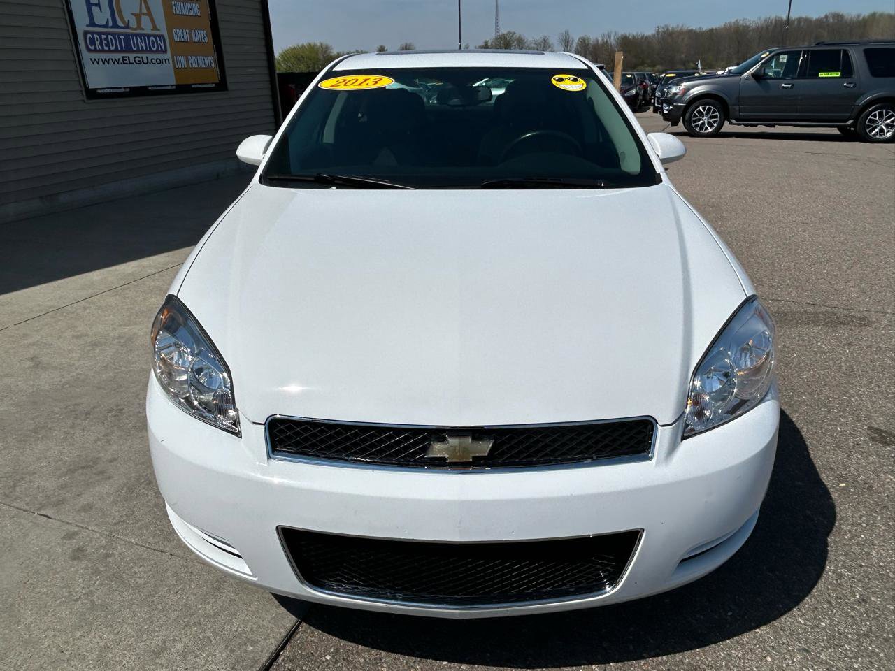 Used 2013 Chevrolet Impala LT w/ LT Sunroof Package FWD image 2