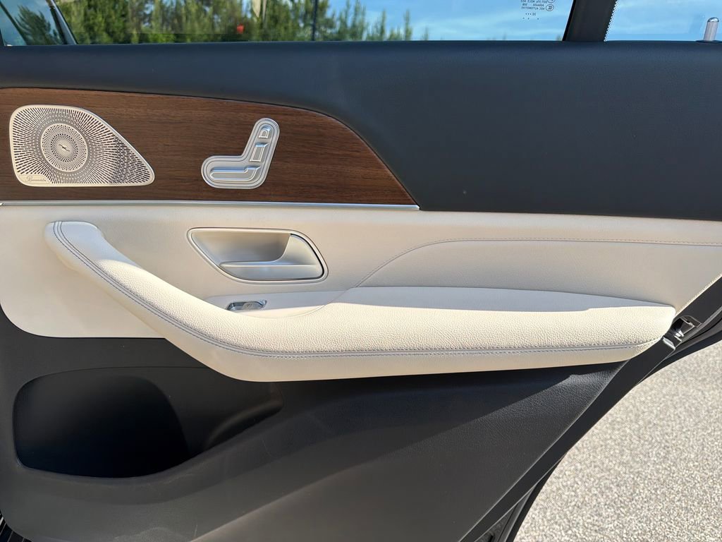 Certified 2023 Mercedes-Benz GLS 450 4MATIC image 59