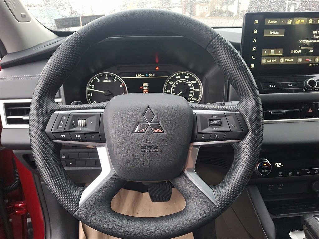 New 2026 Mitsubishi Outlander ES image 12