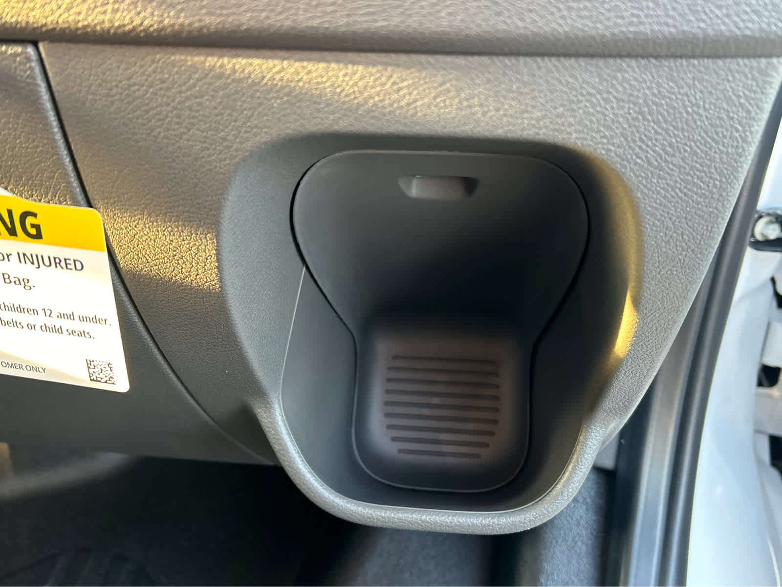 New 2025 Ford Transit 250 148 Medium Roof w/ Load Area Protection Package image 17