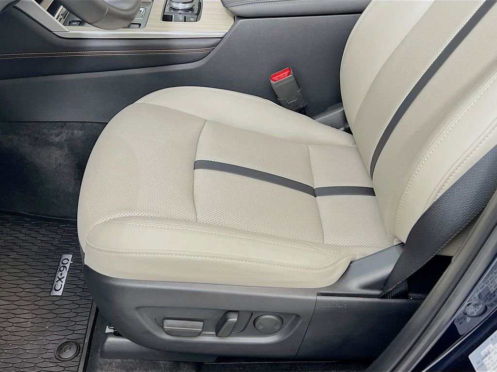 Certified 2025 MAZDA CX-90 Plug-In Hybrid w/Premium Sport image 26