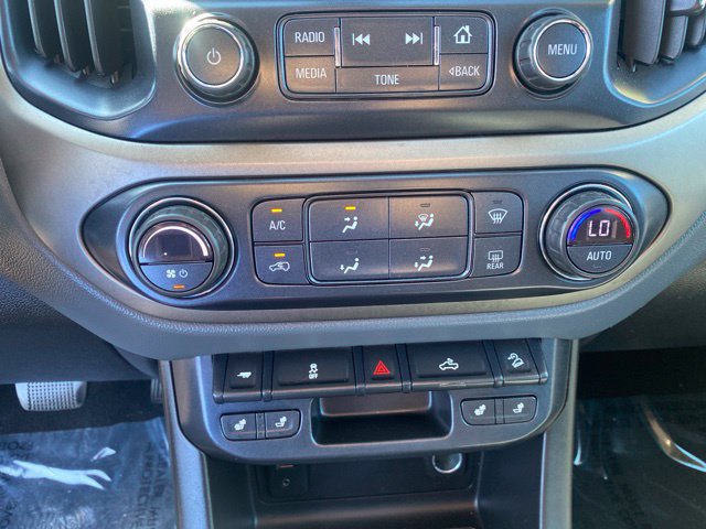 Used 2017 Chevrolet Colorado Z71 AWD/4WD image 25