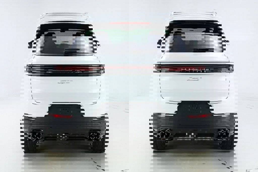 New 2026 Porsche Cayenne S image 15