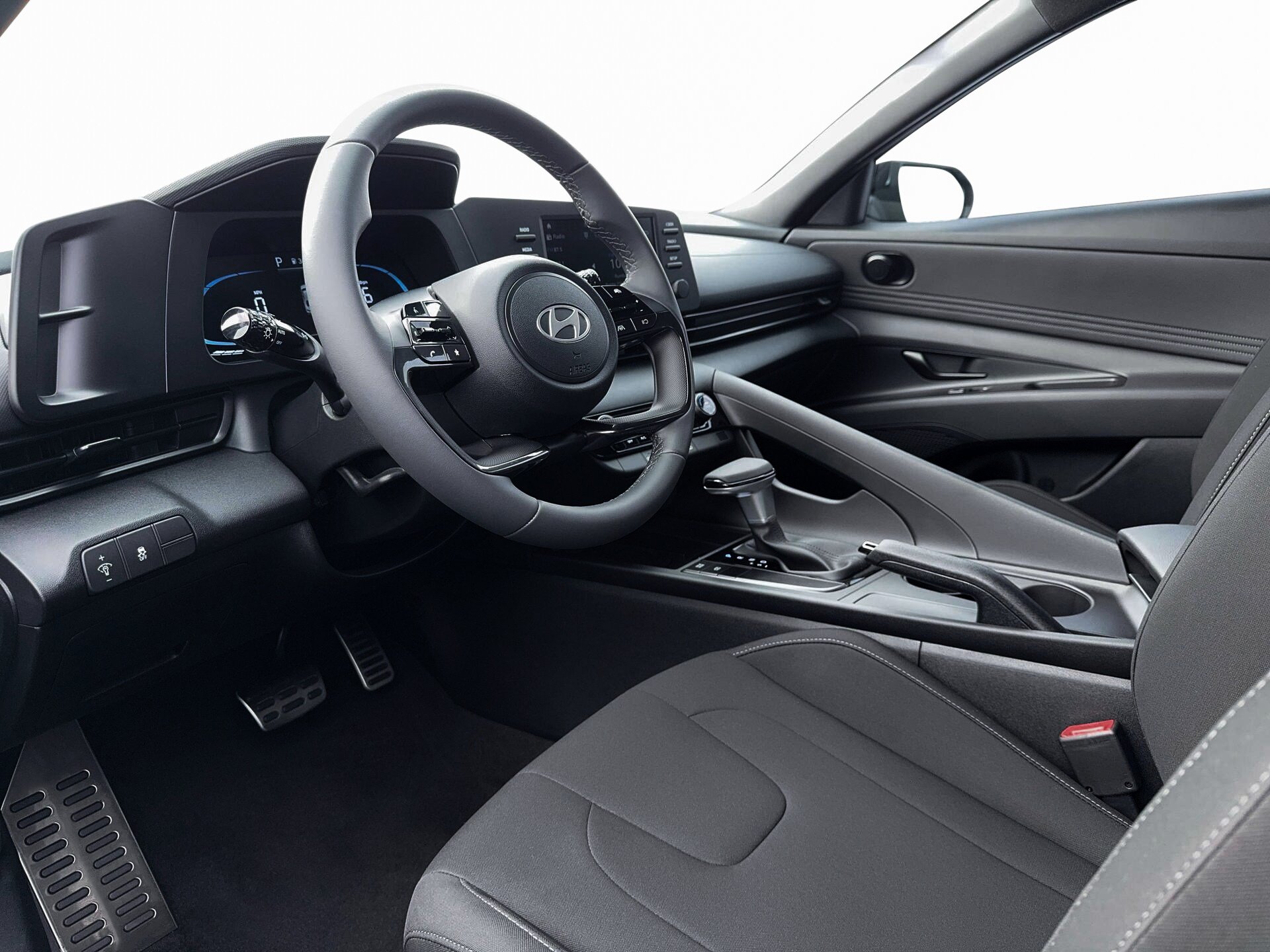 New 2026 Hyundai Elantra Sport FWD image 14