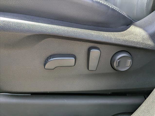 Used 2022 Subaru Ascent Touring image 11