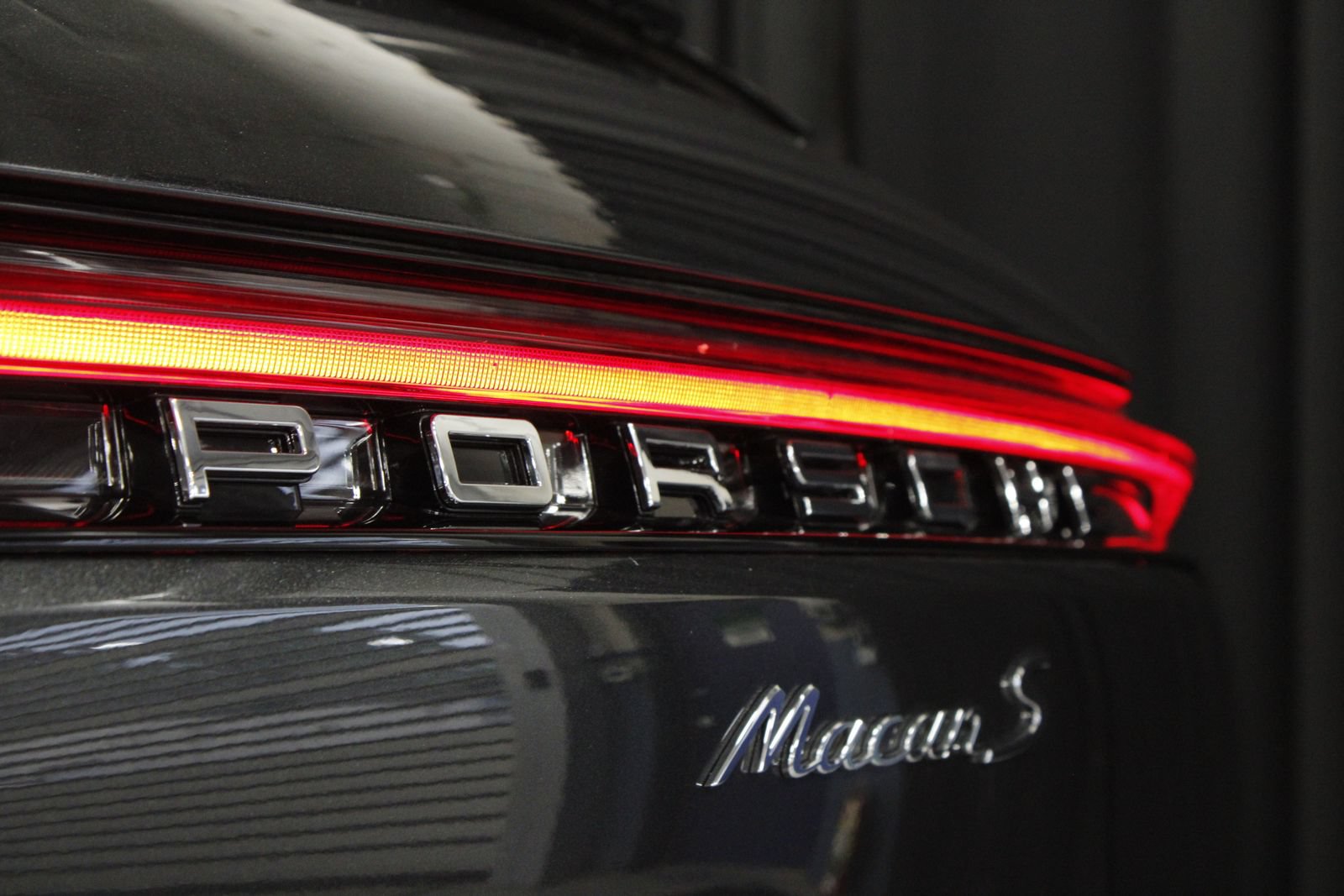 New 2026 Porsche Macan S AWD/4WD image 21