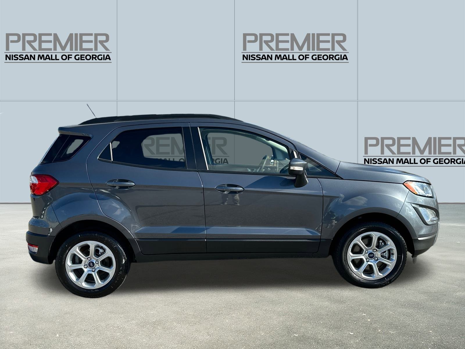 Used 2021 Ford EcoSport SE image 4