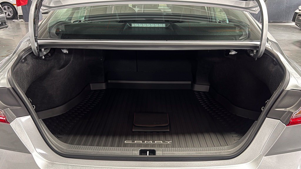 New 2026 Toyota Camry LE FWD image 9