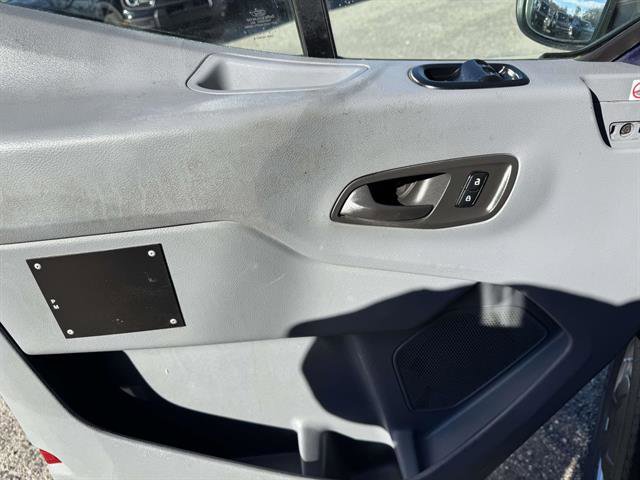 Used 2019 Ford Transit 250 130 Medium Roof image 13