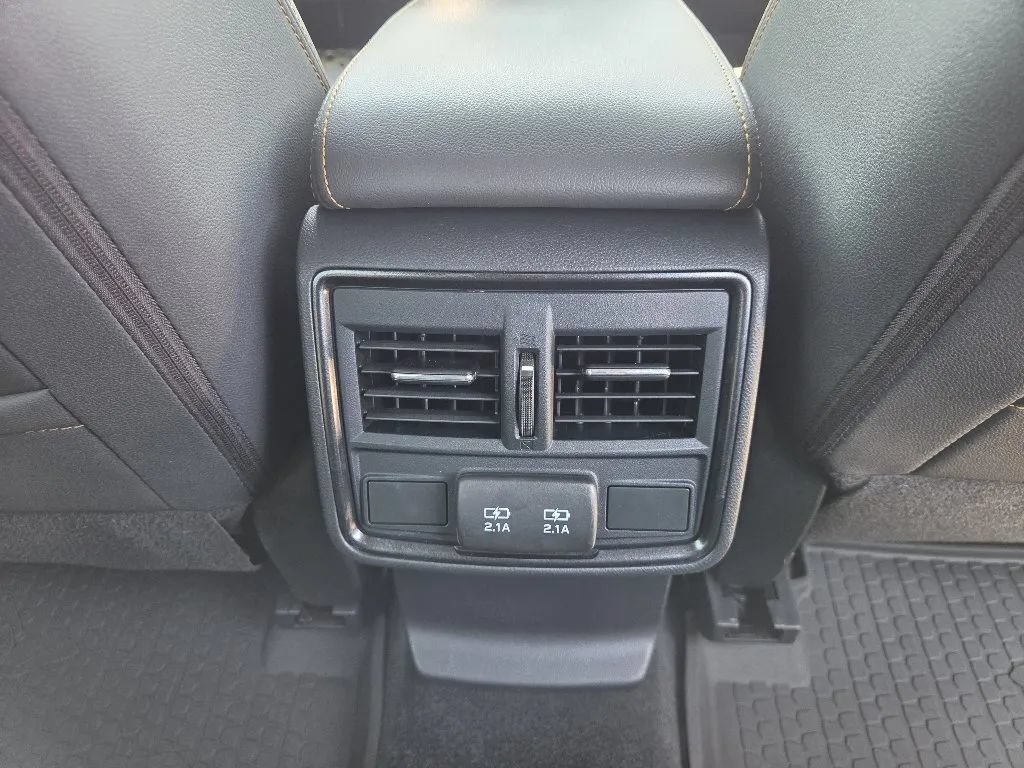 Used 2022 Subaru Forester Wilderness w/ Wilderness Package AWD/4WD image 27