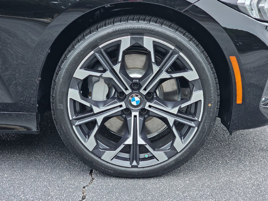 New 2026 BMW 330i Sedan RWD image 13