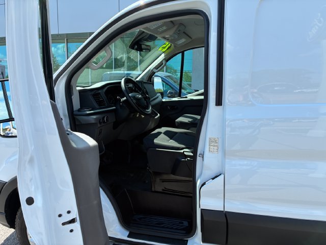 Certified 2025 Ford Transit 250 Low Roof RWD image 13