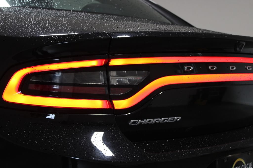 Used 2022 Dodge Charger SXT RWD image 47