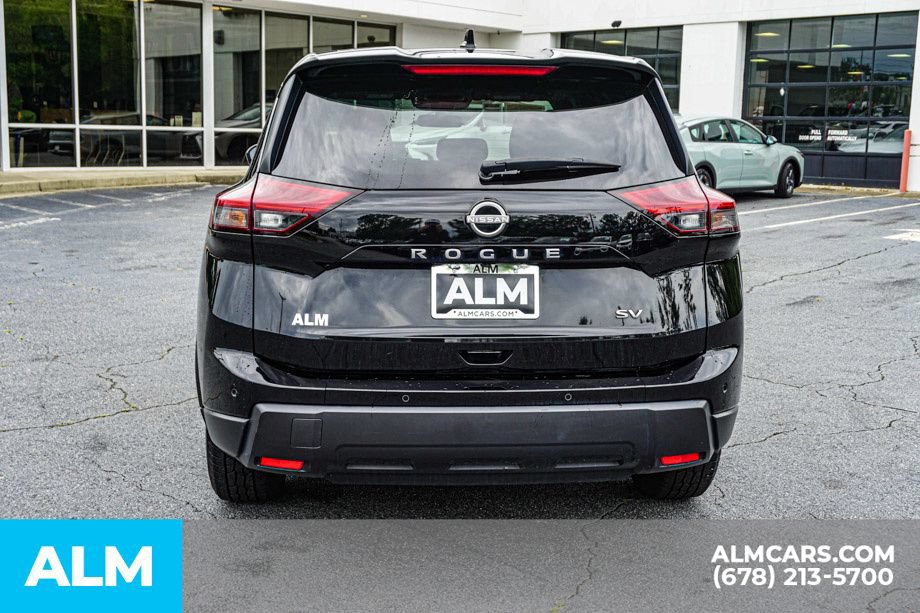 Used 2024 Nissan Rogue SV FWD image 10