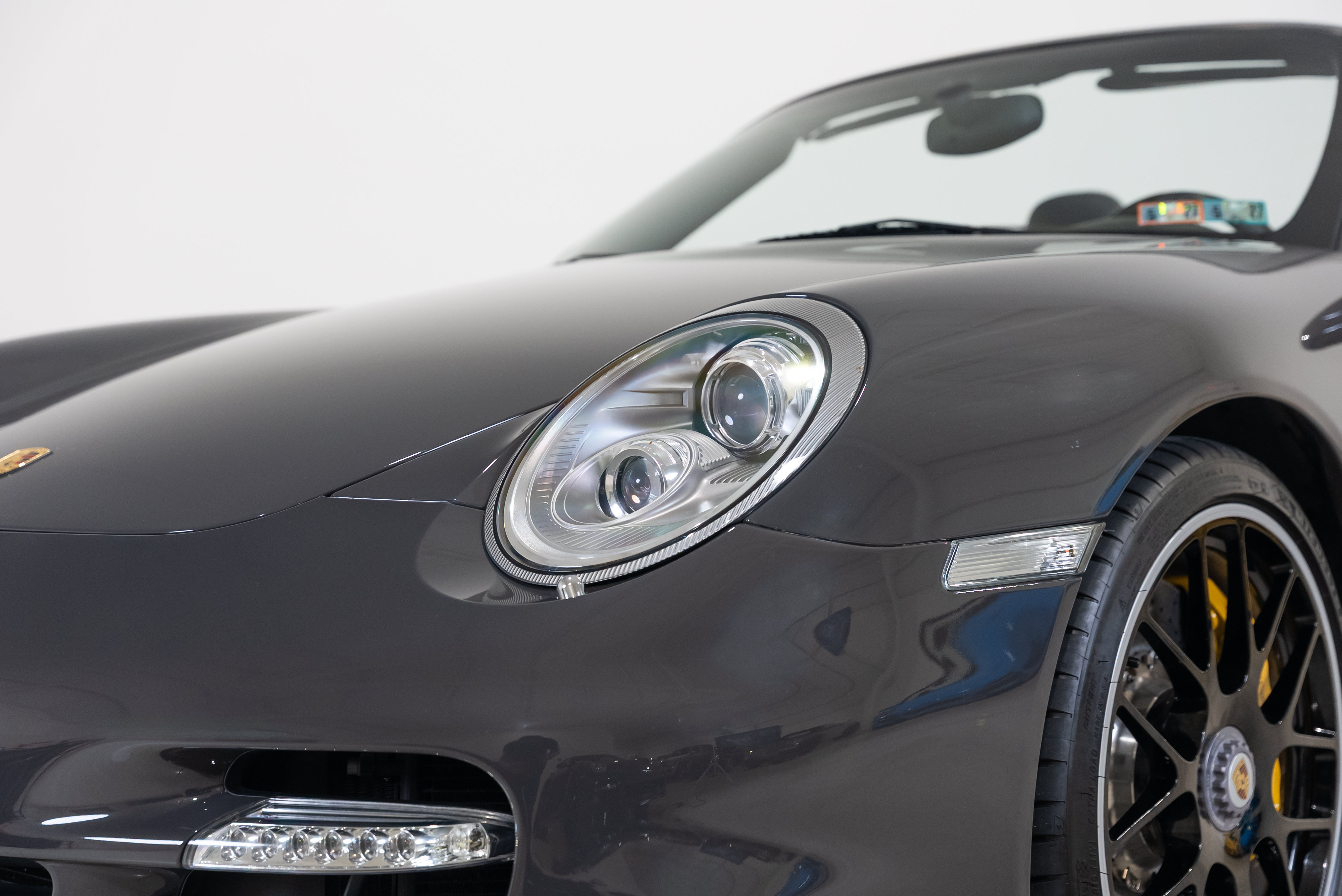 Used 2012 Porsche 911 Edition 918 Spyder AWD/4WD image 4