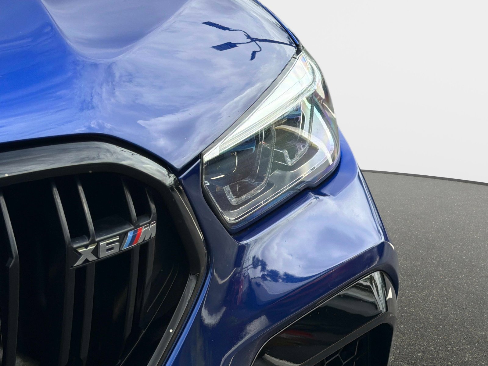 Used 2021 BMW X6 M w/ Executive Package AWD/4WD image 10
