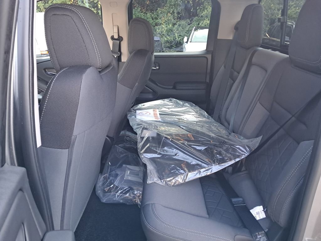 New 2026 Nissan Frontier SV w/ Tow Package AWD/4WD image 26