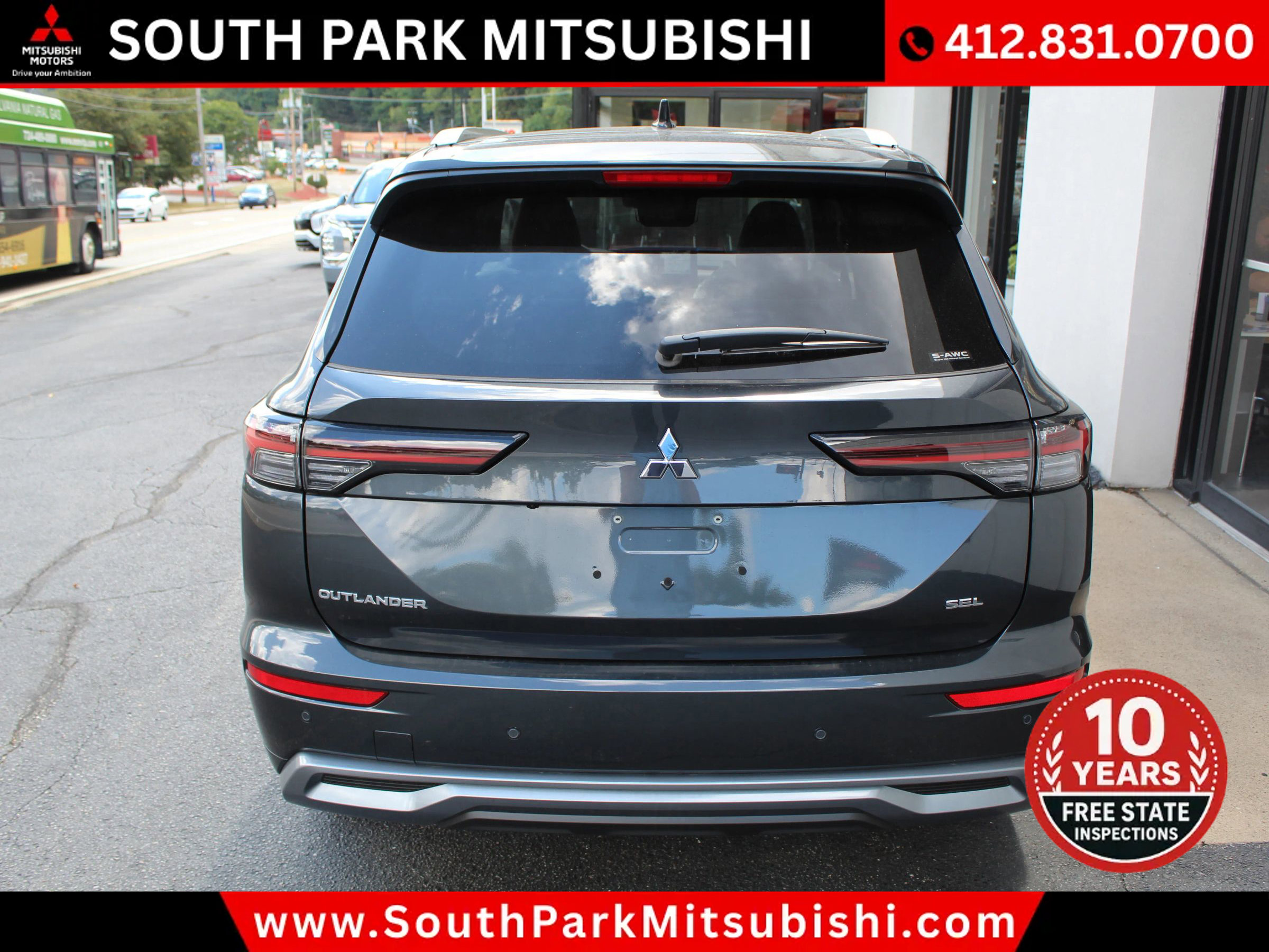New 2025 Mitsubishi Outlander SEL image 8