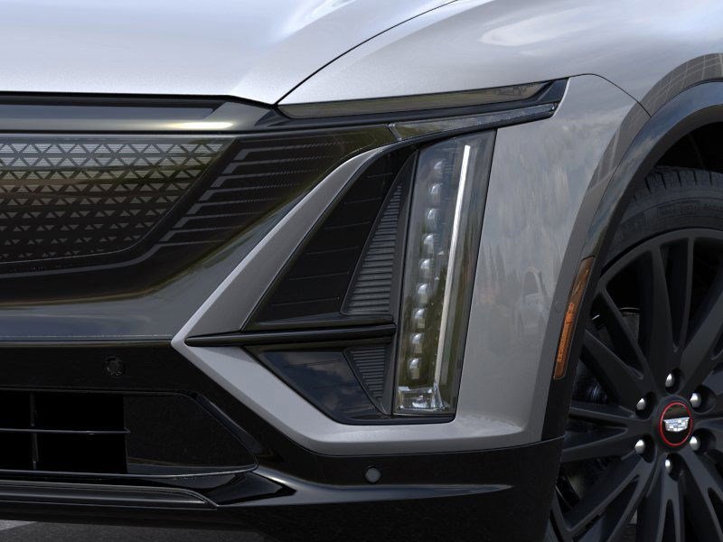 New 2025 Cadillac Lyriq Sport RWD image 10
