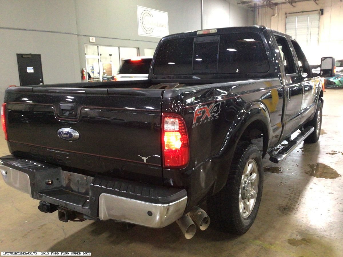 Used 2013 Ford F250 Lariat w/ Lariat Interior Pkg AWD/4WD image 5