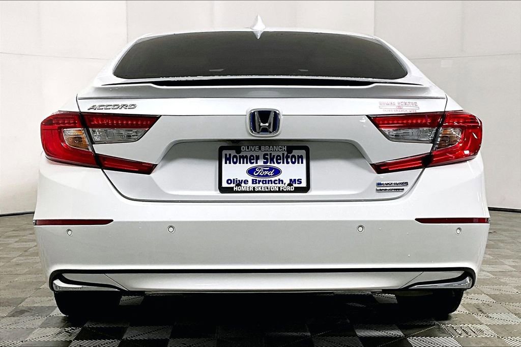 Used 2022 Honda Accord Touring image 4