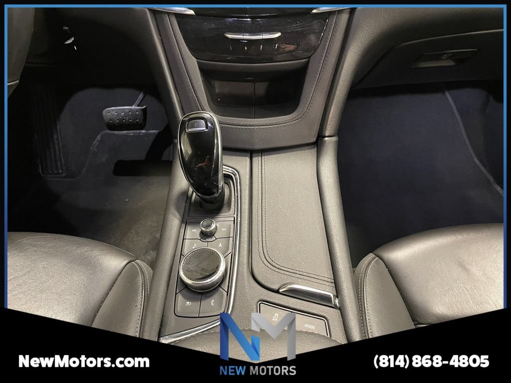 Used 2020 Cadillac XT6 Premium Luxury AWD/4WD image 11