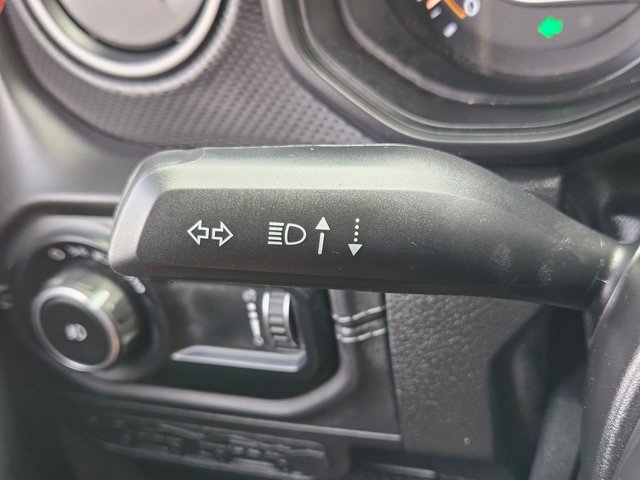 Used 2024 Jeep Wrangler Unlimited Rubicon image 16