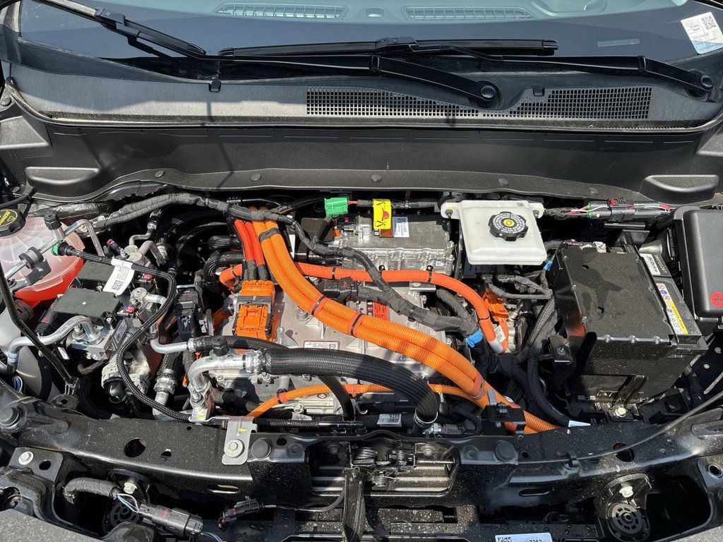 New 2027 Chevrolet Bolt LT w/ Comfort Package FWD image 29