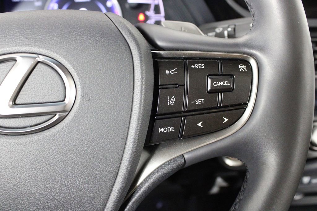 Used 2022 Lexus ES 350 w/ Premium Package image 28