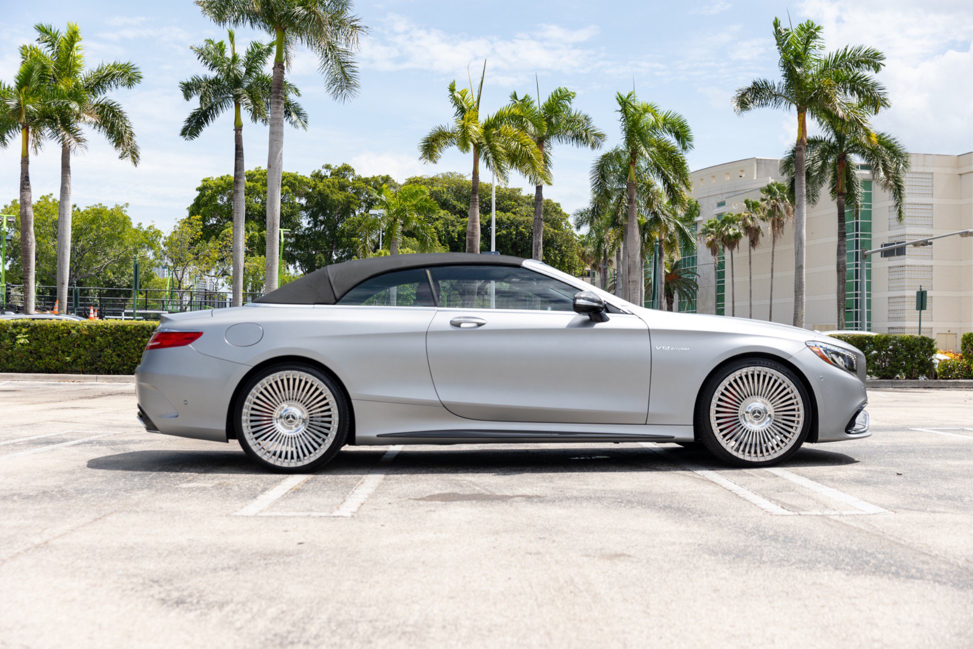 Used 2017 Mercedes-Benz S 65 AMG Cabriolet image 9
