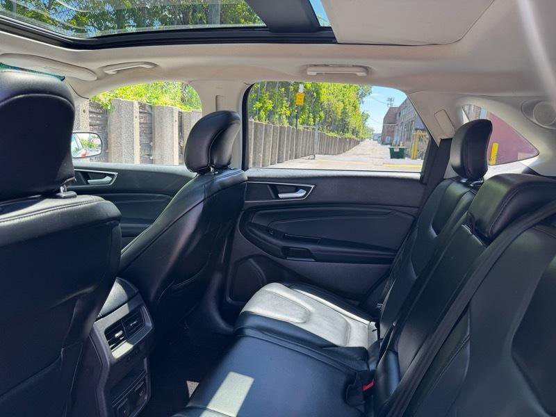 Used 2018 Ford Edge Titanium w/ Canadian Touring Package AWD/4WD image 24