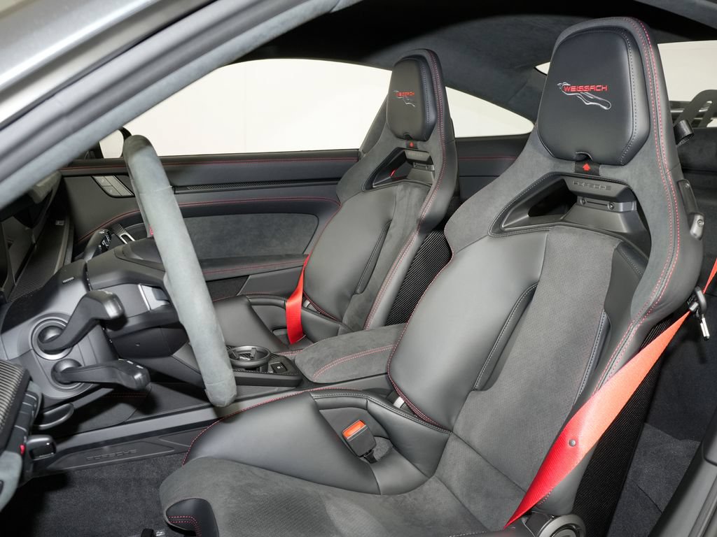 New 2026 Porsche 911 GT3 RWD image 5