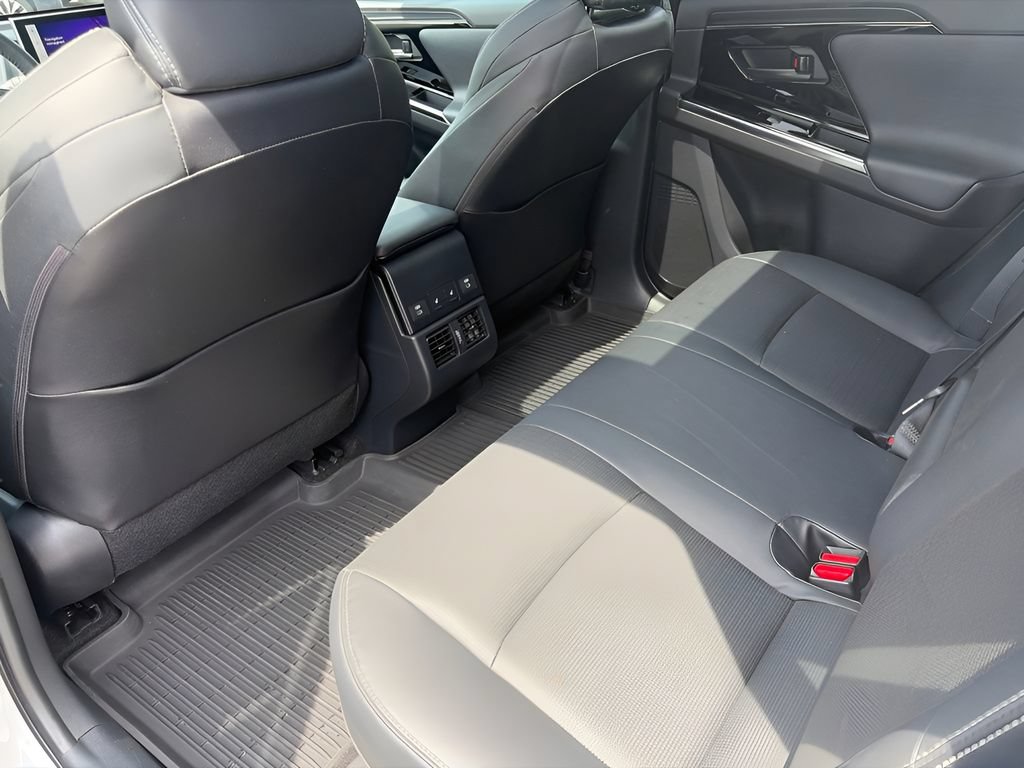 Certified 2023 Subaru Solterra AWD image 16